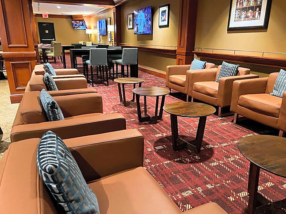 DoubleTree by Hilton Washington Dulles Airport