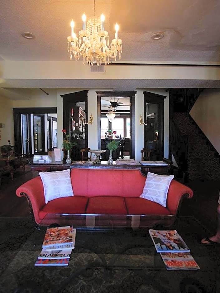 The DeLand Hotel