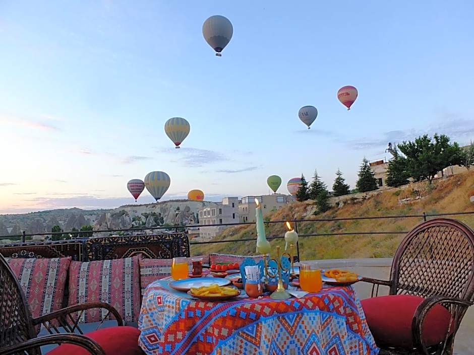 Balloon Cave Hotel