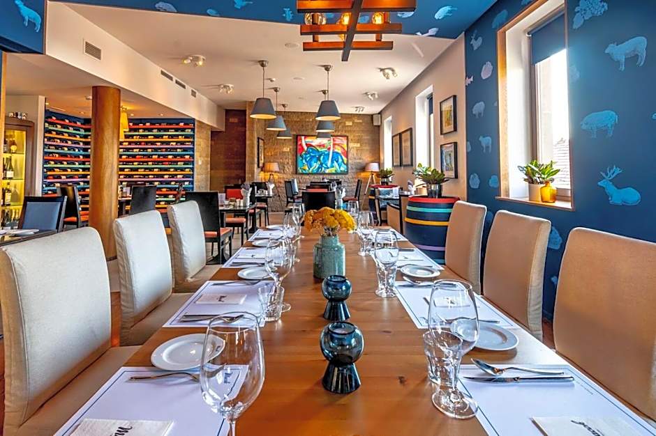 Imola Udvarház Dessert Hotel