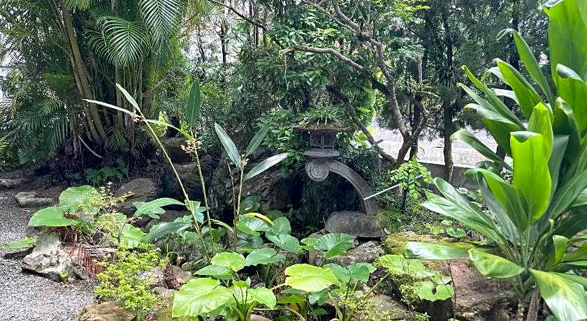 Kami House