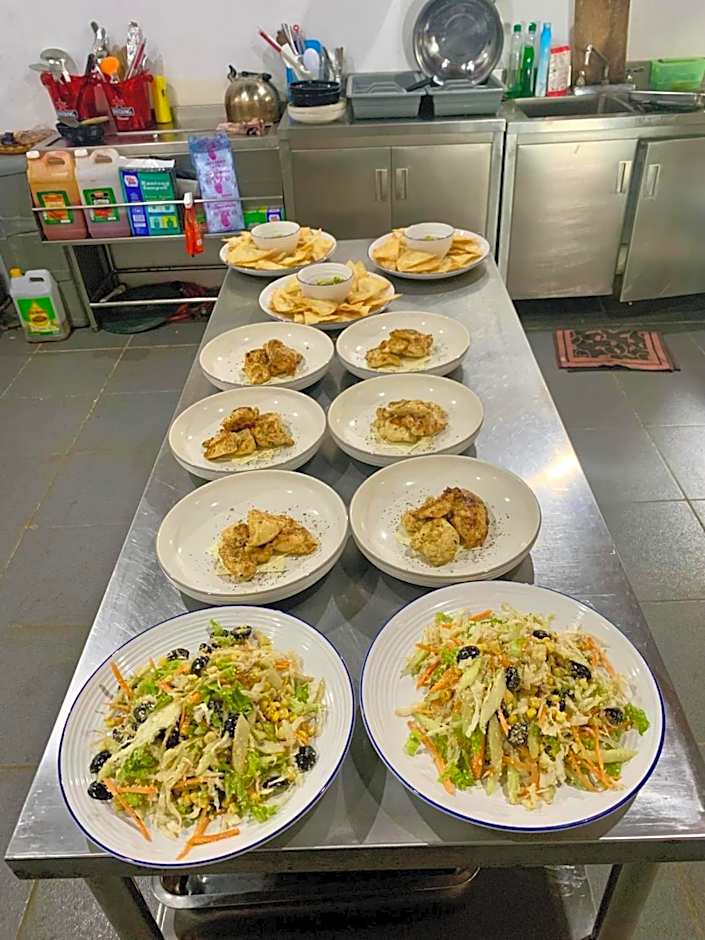 Sunset Surfing Villas Mentawai