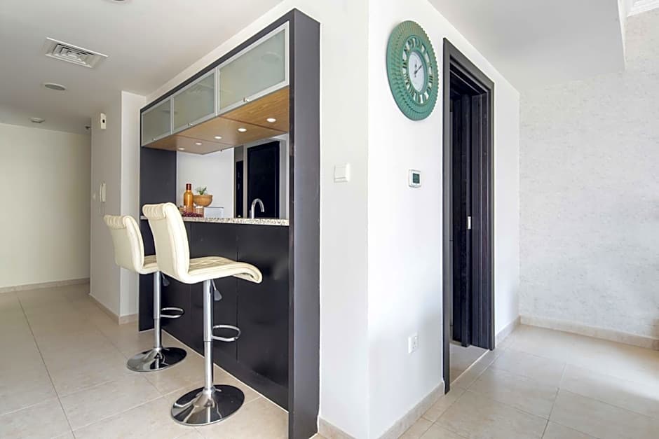 Frank Porter - Al Majara Tower 2