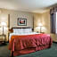Clarion Inn & Suites At The Outlets Of Lake George