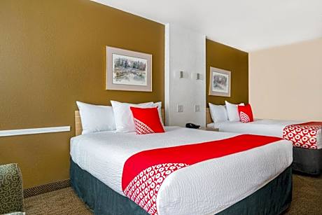 Queen Room with Two Queen Beds