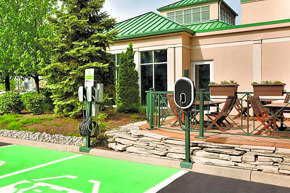 Hilton Garden Inn Niagara-On-The-Lake
