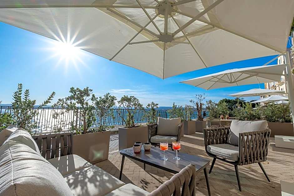 Palazzo Alfeo Aparthotel