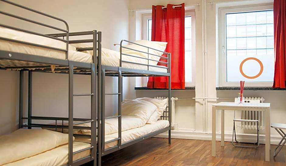 MAC City Hostel