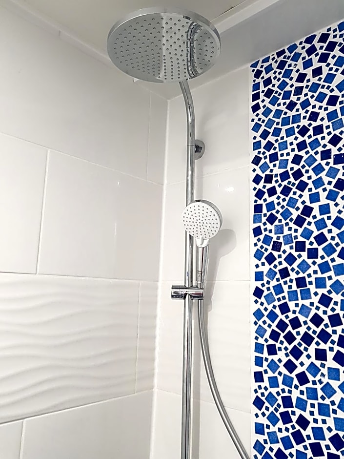 La Minoterie - Studio avec kitchenette et Chambre d'hôtes