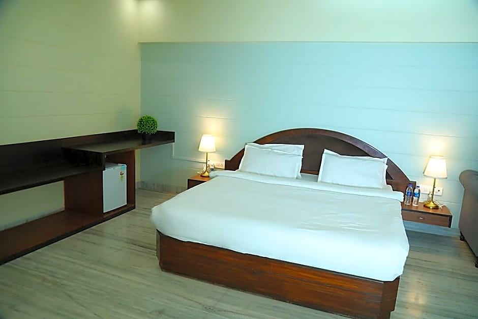 Country Inn by Turtle Hotel & Resort - Mumbai Airport