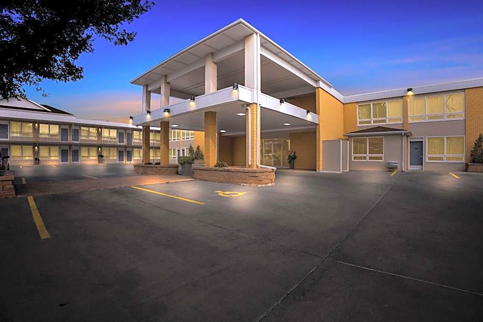 Best Western Lee's Motor Inn