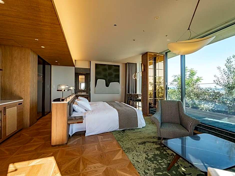 Photo 1 of 8 of Suite, Terrace
