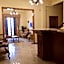 Hyde Park House Hotel