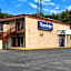 Travelodge by Wyndham Seymour