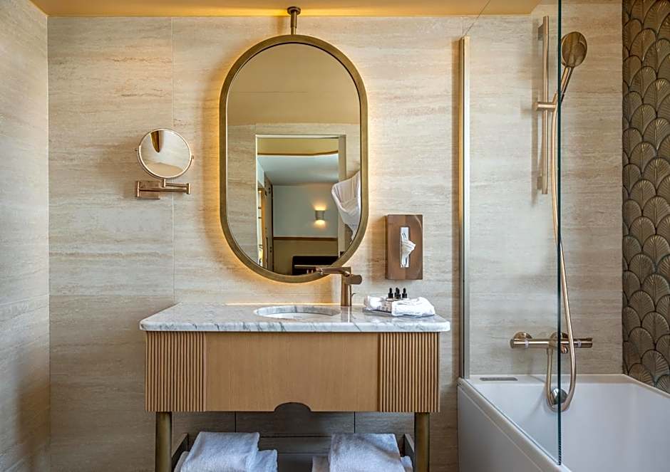 Hotel Monna Lisa Champs Elysees