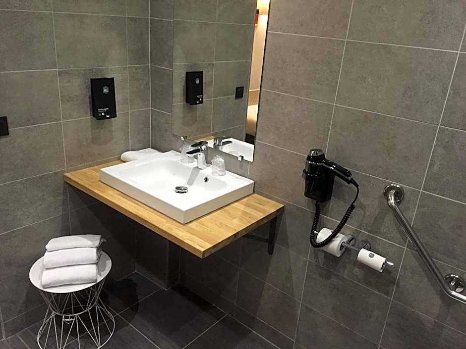 KYRIAD BORDEAUX SUD - Villenave d'Ornon