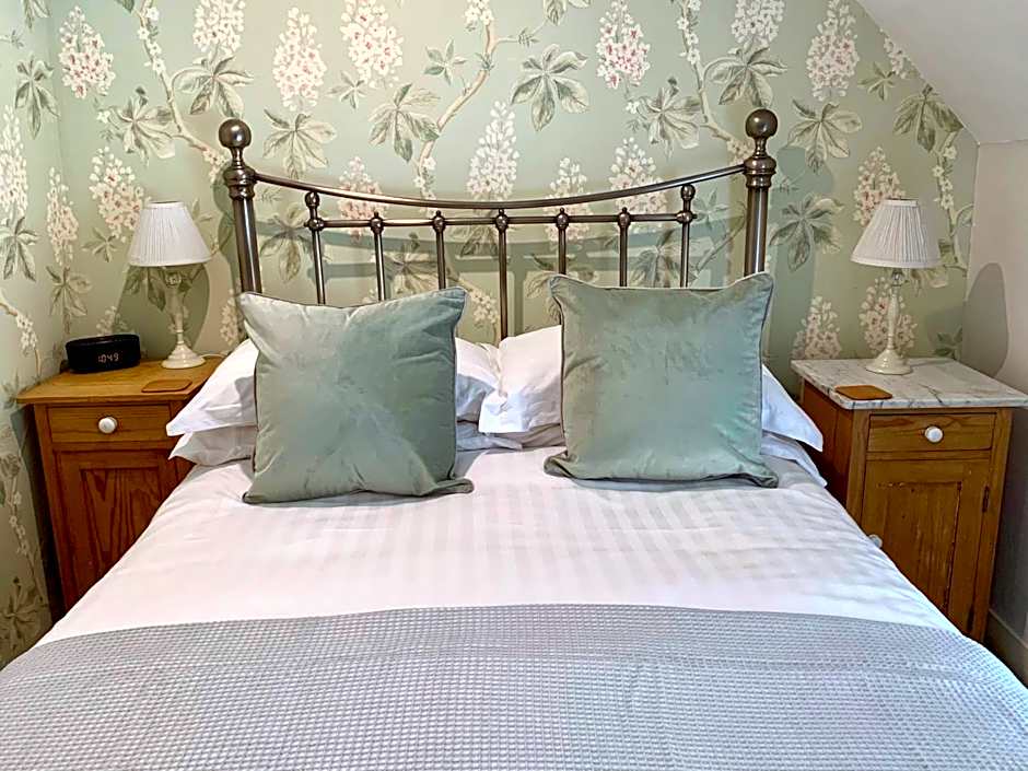 Bramwood Guest House