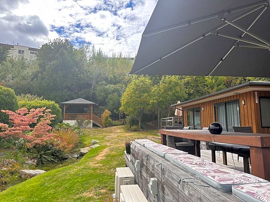 Wanaka Springs Lodge