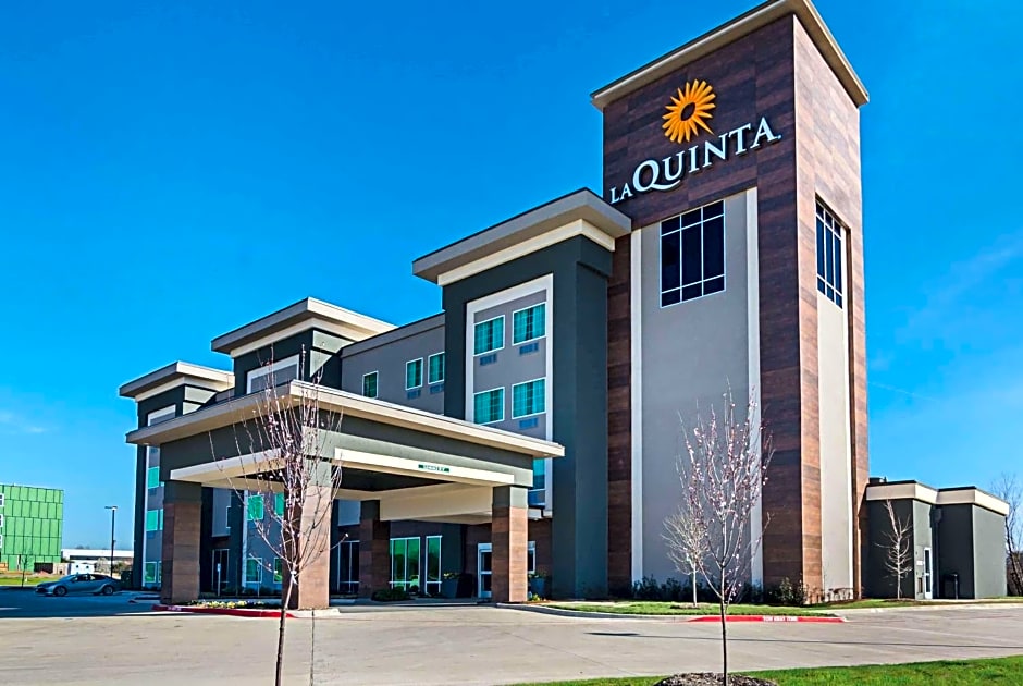La Quinta Inn & Suites by Wyndham Dallas - Wylie