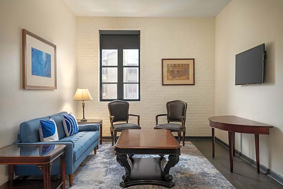 Le Richelieu Hotel in the French Quarter