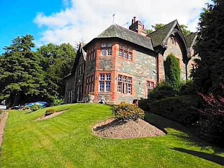 The Glen Hotel