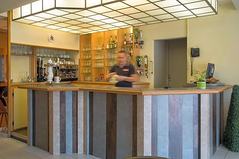 The Originals City, Hotel Le Boeuf Rouge, Limoges (Inter-Hotel)