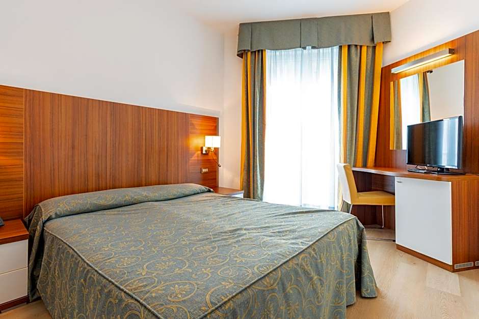 Hotel Touring