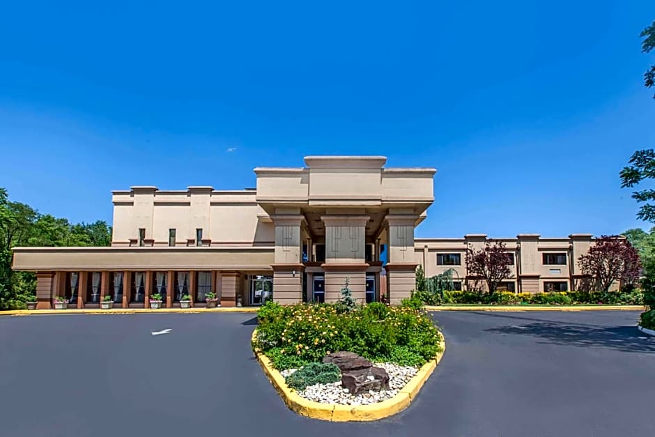 Photo 1 of 25 of Baymont by Wyndham Pompton Plains/Wayne