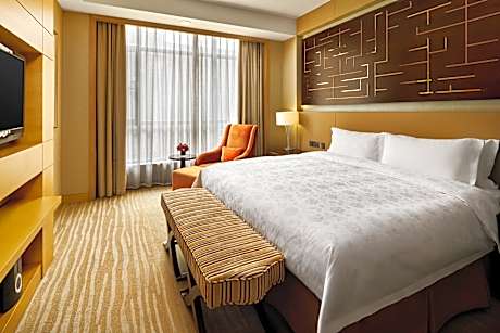 1 King Bed One Bedroom Suite