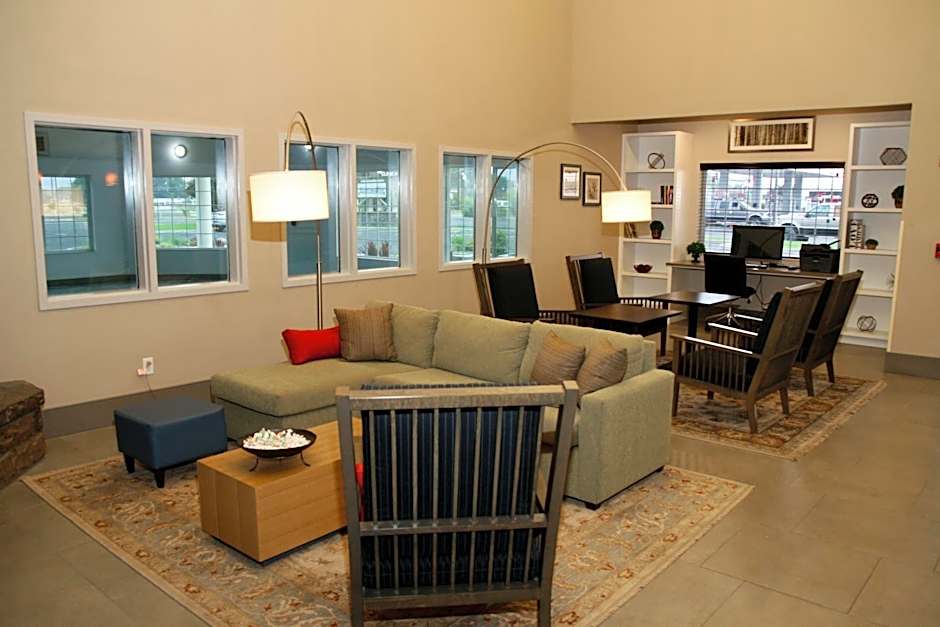 Country Inn & Suites by Radisson, Prineville, OR