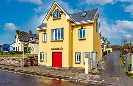 Dingle Marina Lodge