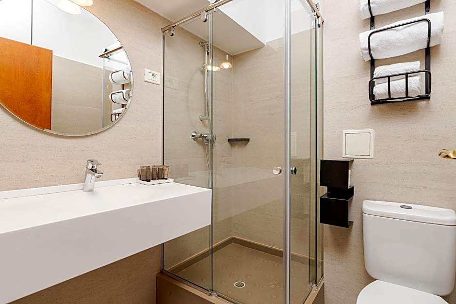 Crystal Palace Hotel