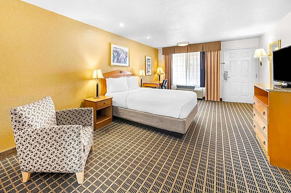 SureStayPlus Hotel by Best Western San Jose Central City