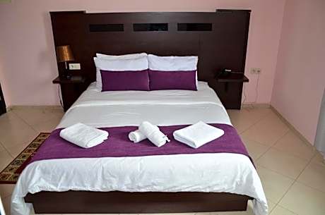 Queen Room with Sea View