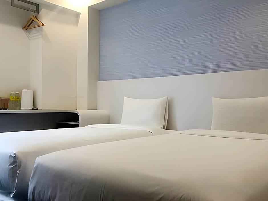 CHECK inn Express Taipei Yongkang