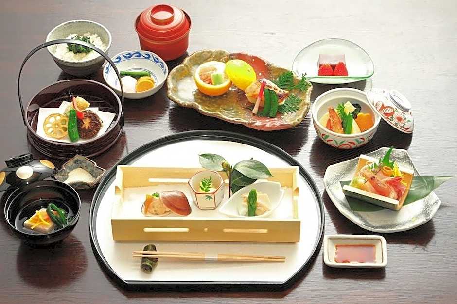 Hotel Grand Phenix Okushiga