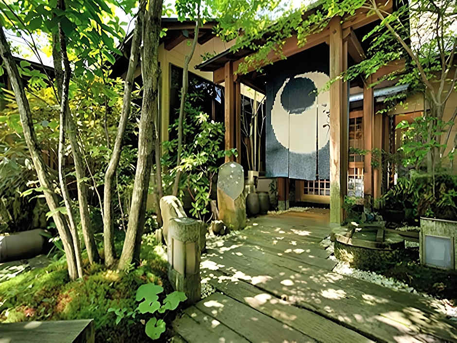 Tsumikusa No Yado Komatsu Ryokan
