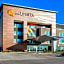 La Quinta Inn & Suites by Wyndham San Antonio Alamo City