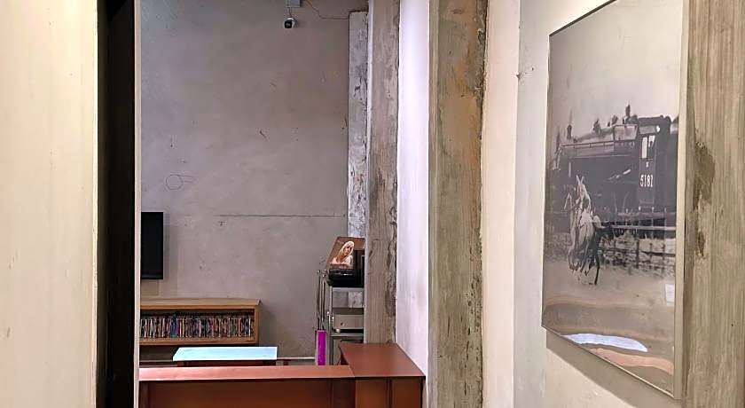 The Frame Guesthouse