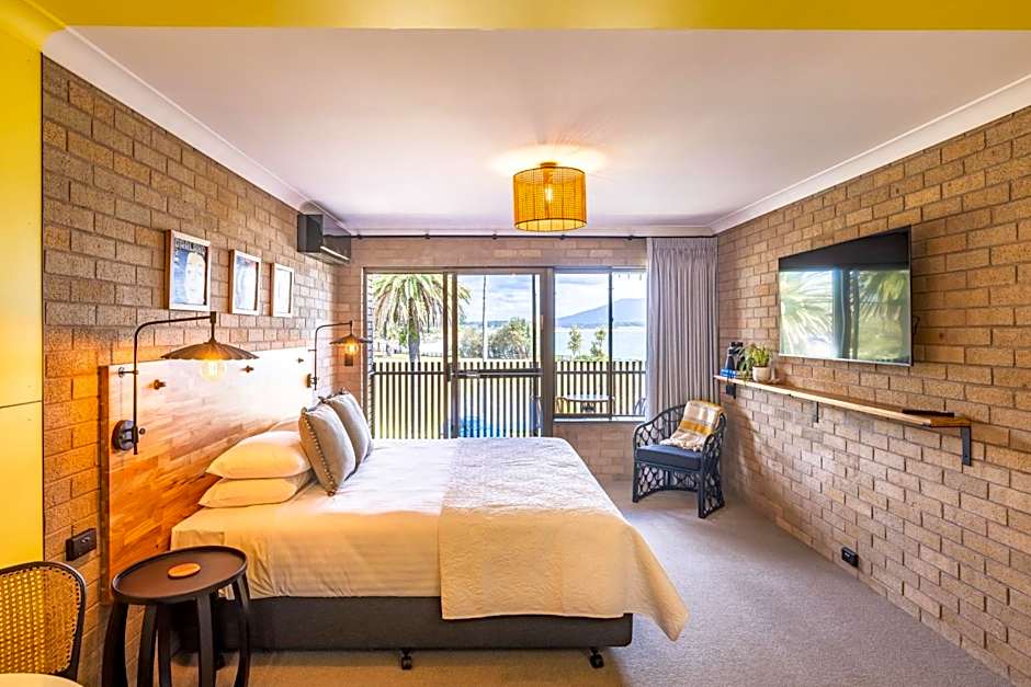 Bermagui Beach Hotel