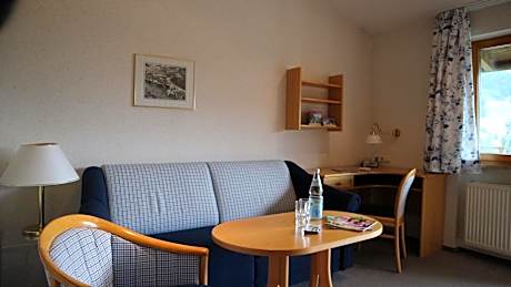 Family Room with Mountain View