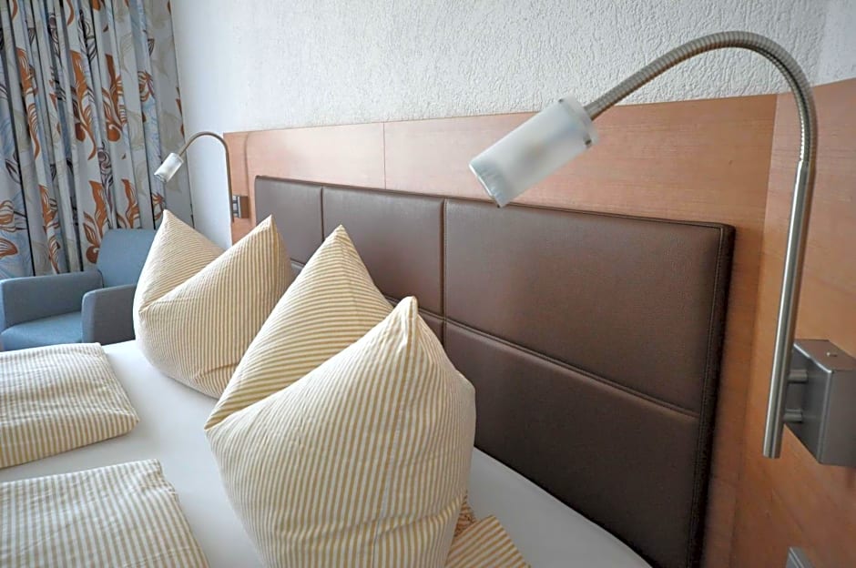 Hotel-Pension-Jasmin