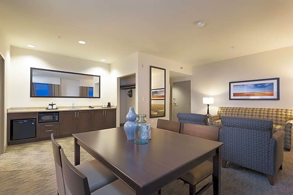 Hampton Inn & Suites by Hilton Airdrie