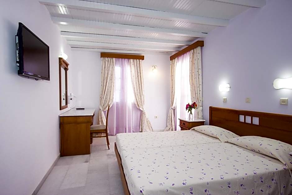 Naxos Holidays