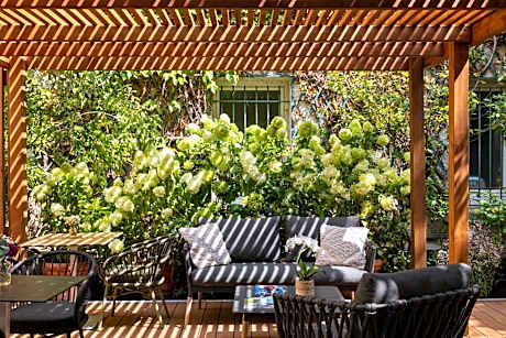 Hotel Paris Louis Blanc
