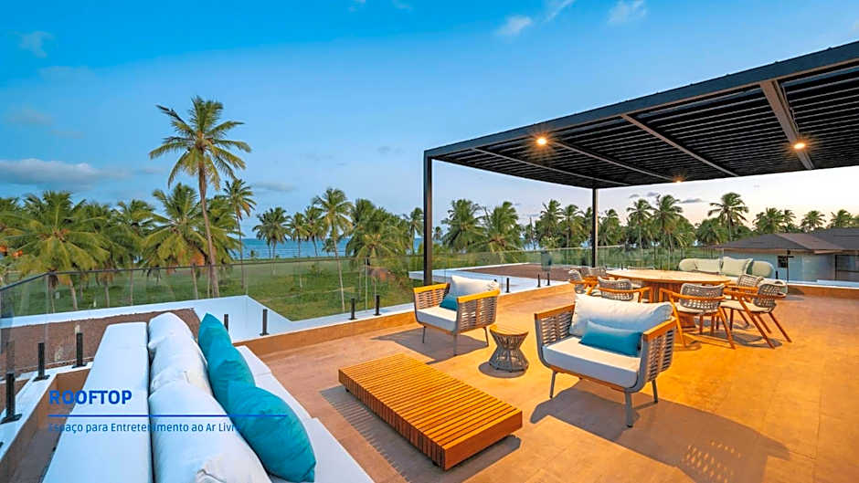 Oceanfront Mansion with 8 Suites in Praia do Forte