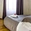 Luxury Rome Savini Guest House