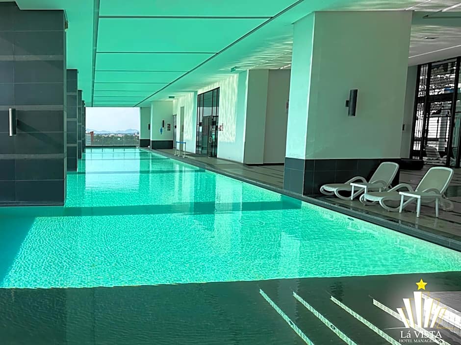 The Shore Hotel & Residences By Lá VISTA