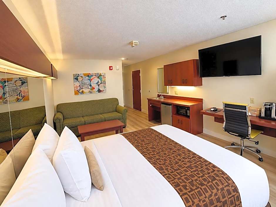 Microtel Inn & Suites By Wyndham Dover