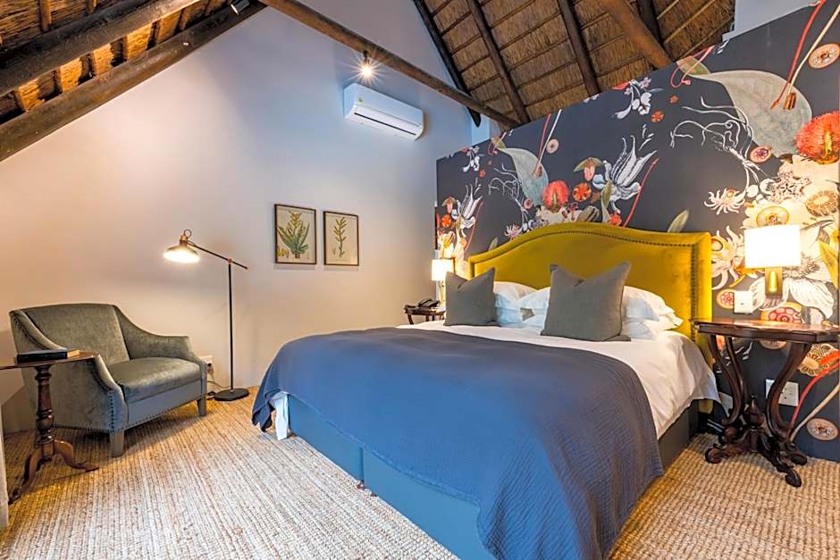 Hunters Country House